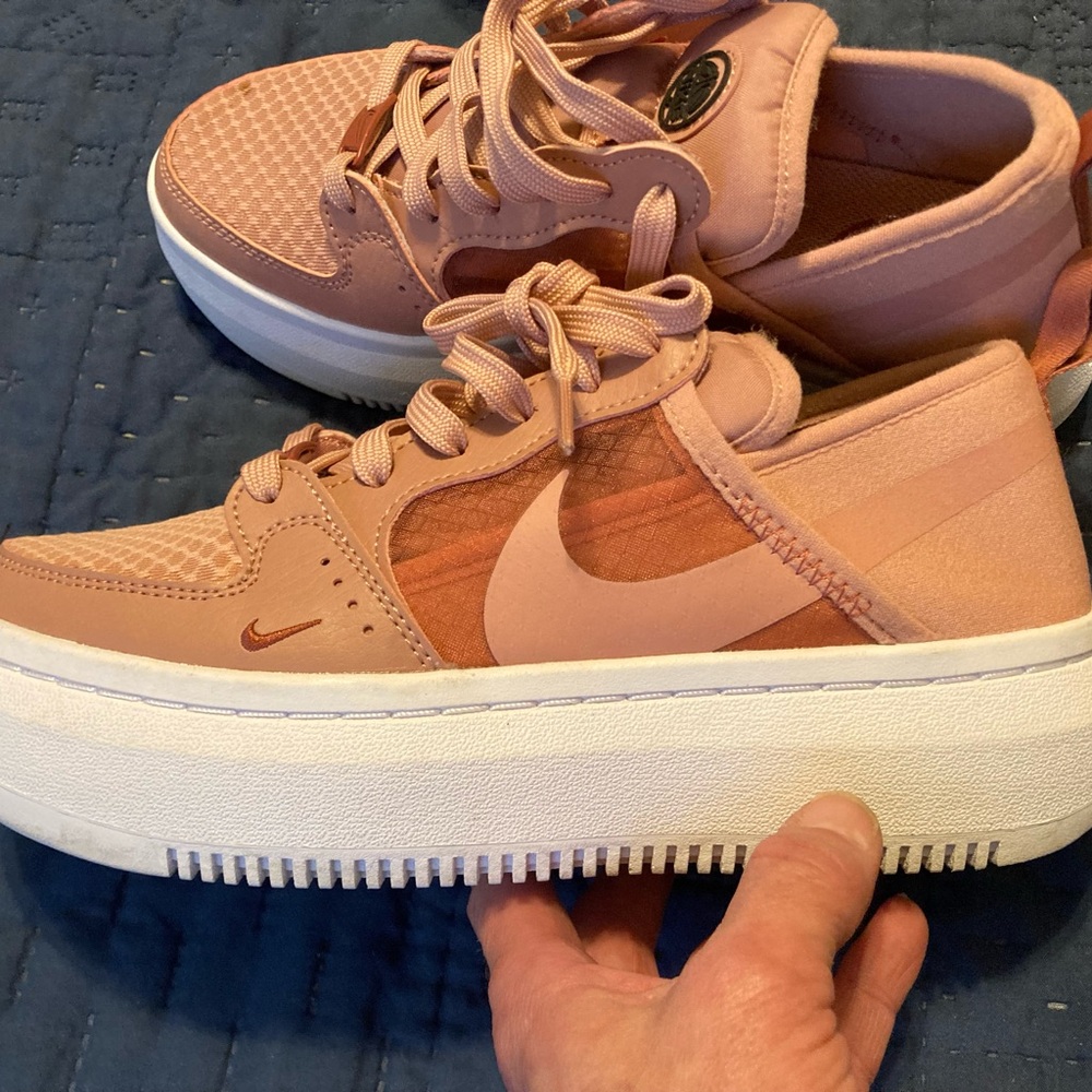 Nike Pink Casual Sneakers
